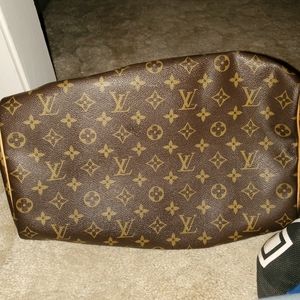 Louis vuitton handbag